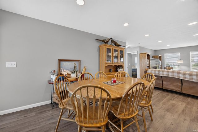 686 E Jessica Street, Ellettsville, IN 47429