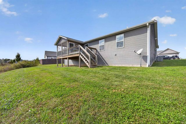 686 E Jessica Street, Ellettsville, IN 47429