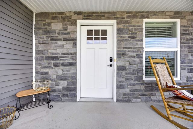 686 E Jessica Street, Ellettsville, IN 47429