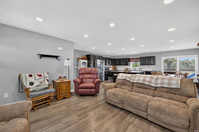 686 E Jessica Street, Ellettsville, IN 47429