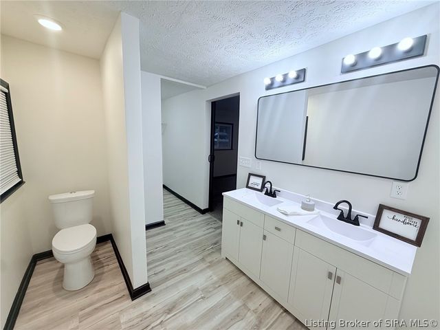 4720 Grant Line Road, New Albany, IN 47150