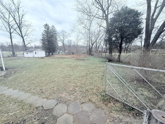 4720 Grant Line Road, New Albany, IN 47150