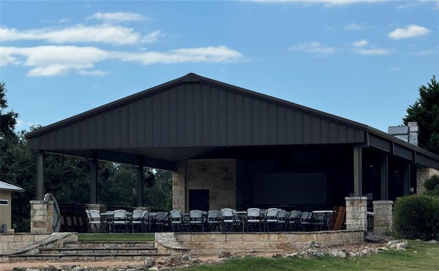 113 N John Bird ST, Blanco, TX 78606