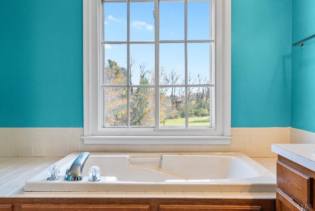 1075 Charmin Drive, Forest, VA 24551