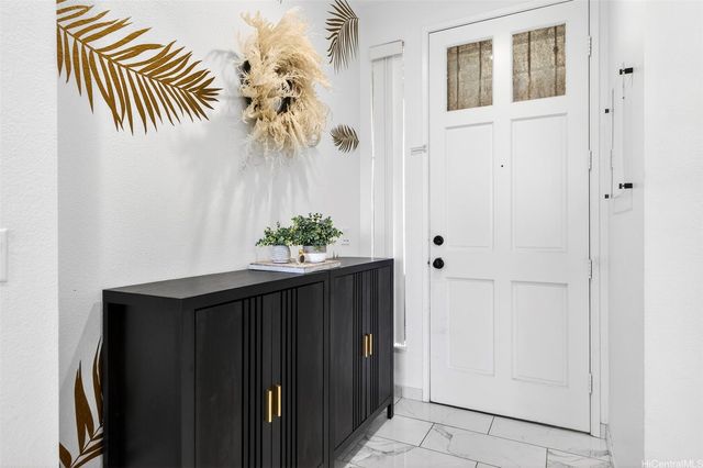 91-1058 Kekuilani Loop 902, Kapolei, HI 96707