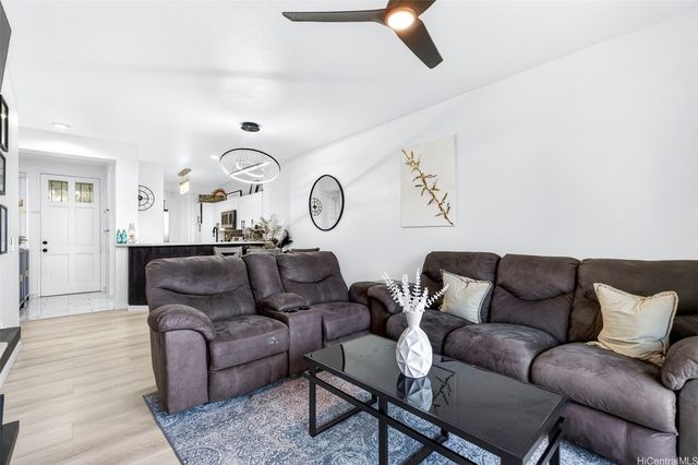 91-1058 Kekuilani Loop 902, Kapolei, HI 96707