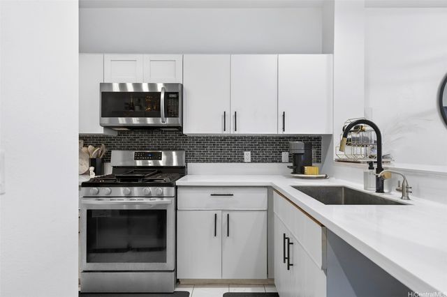 91-1058 Kekuilani Loop 902, Kapolei, HI 96707