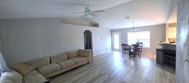 3202 54th ST W, Lehigh Acres, FL 33971