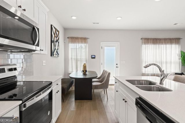 2538 Polaris Way SW, Atlanta, GA 30331