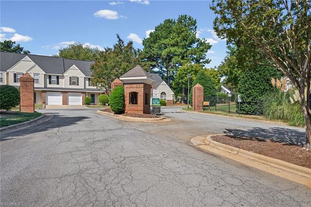 5038 Bartholomews Lane, Greensboro, NC 27407