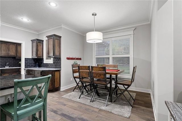 11398 S Longview Road, Olathe, KS 66061