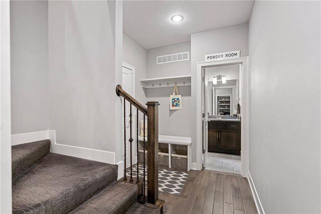 11398 S Longview Road, Olathe, KS 66061