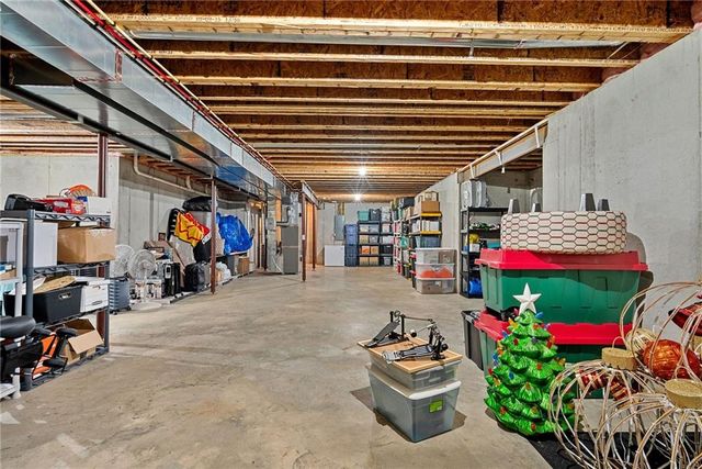 11398 S Longview Road, Olathe, KS 66061