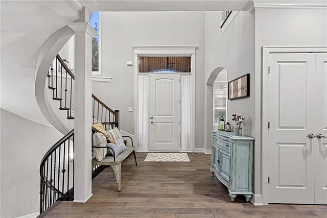 11398 S Longview Road, Olathe, KS 66061