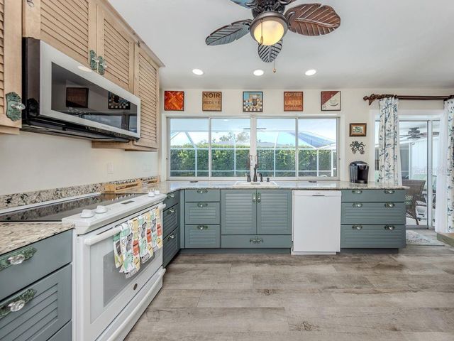 601 APALACHICOLA ROAD, Venice, FL 34285