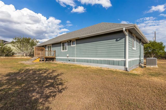 196 Tobias ST, Buda, TX 78610