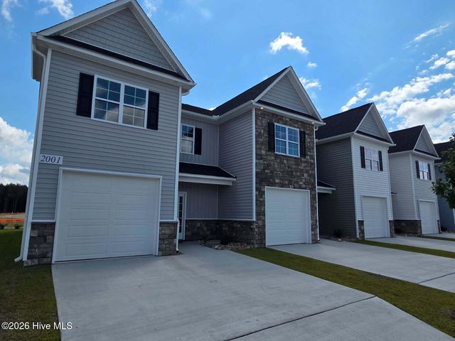 2001 Newbury Way C, Greenville, NC 27834