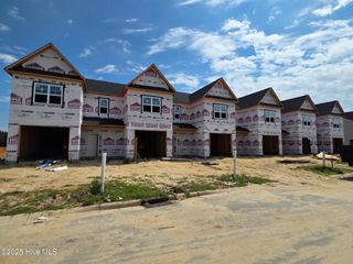 2001 Newbury Way C, Greenville, NC 27834