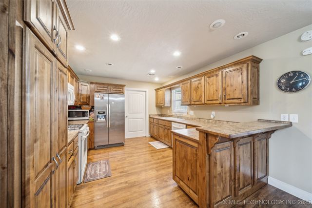 54555 E 340 Road, Jay, OK 74346