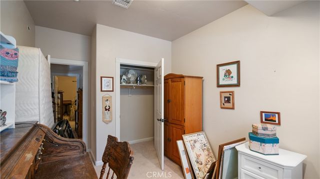 22070 BIG OAK RD, Cedarpines Park, CA 92322