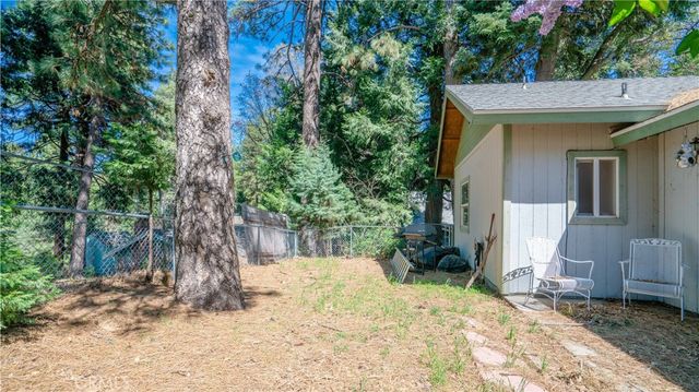 22070 BIG OAK RD, Cedarpines Park, CA 92322