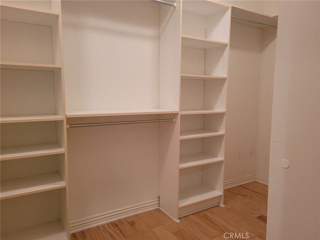 1 Saintsbury, Irvine, CA 92602