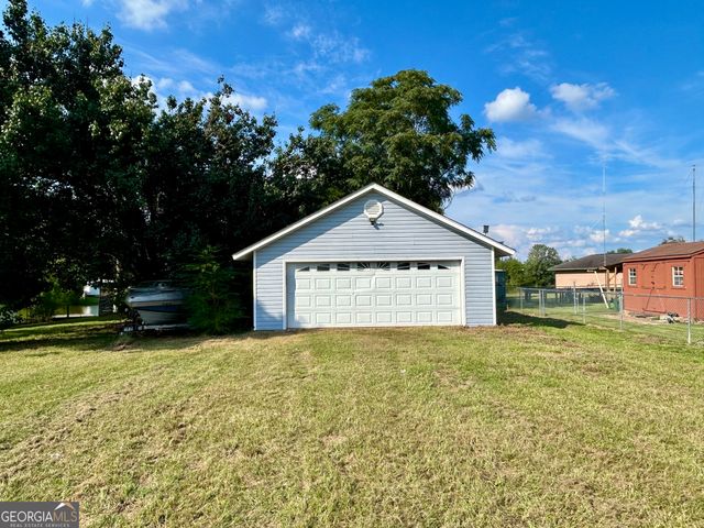 104 Driftwood Court, Bonaire, GA 31005