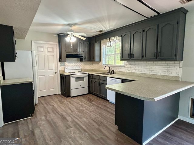 104 Driftwood Court, Bonaire, GA 31005