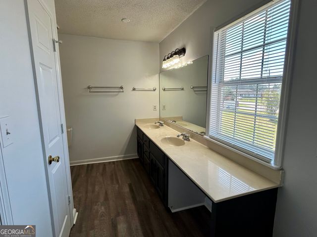 104 Driftwood Court, Bonaire, GA 31005