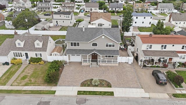 3563 Raven Street, Levittown, NY 11756