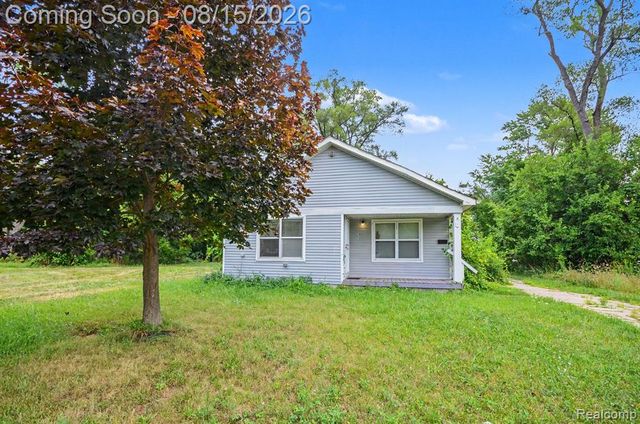 14322 Auburn Street, Detroit, MI 48223
