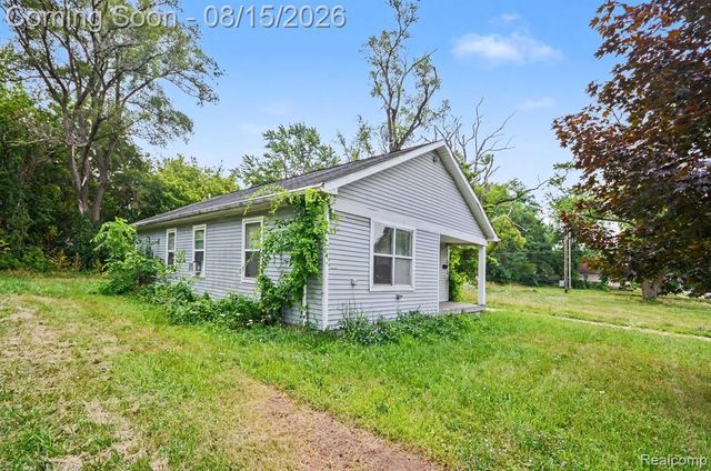 14322 Auburn Street, Detroit, MI 48223