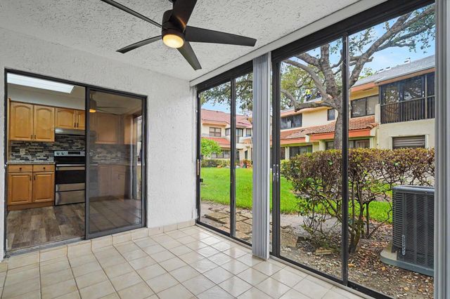 3405 Emerald Oaks Drive, Hollywood, FL 33021
