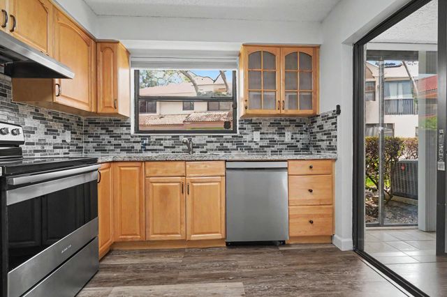 3405 Emerald Oaks Drive, Hollywood, FL 33021