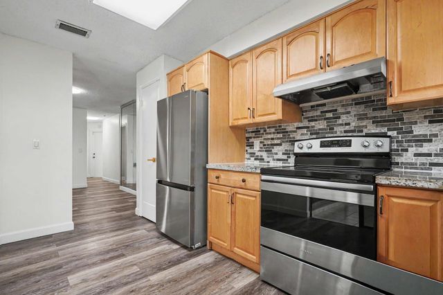 3405 Emerald Oaks Drive, Hollywood, FL 33021
