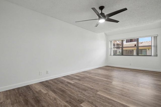 3405 Emerald Oaks Drive, Hollywood, FL 33021