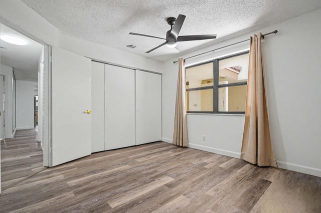 3405 Emerald Oaks Drive, Hollywood, FL 33021