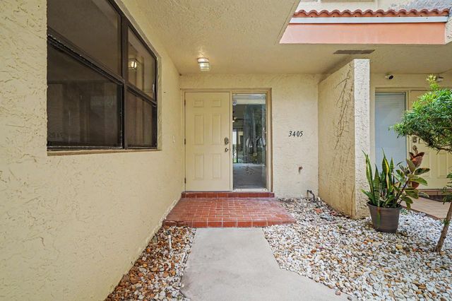 3405 Emerald Oaks Drive, Hollywood, FL 33021