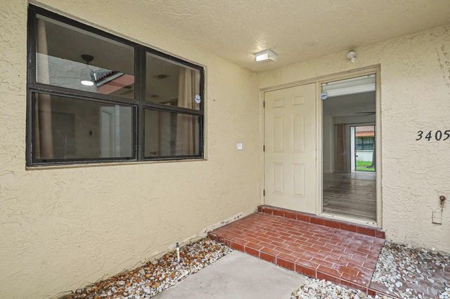3405 Emerald Oaks Drive, Hollywood, FL 33021