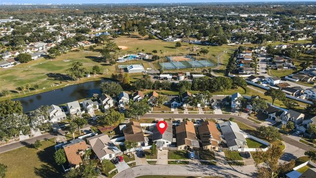 10707 CROWNGATE LANE, Tampa, FL 33624