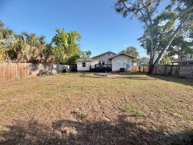 419 W PARK AVENUE, Tampa, FL 33602