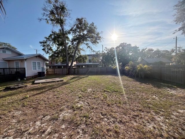 419 W PARK AVENUE, Tampa, FL 33602