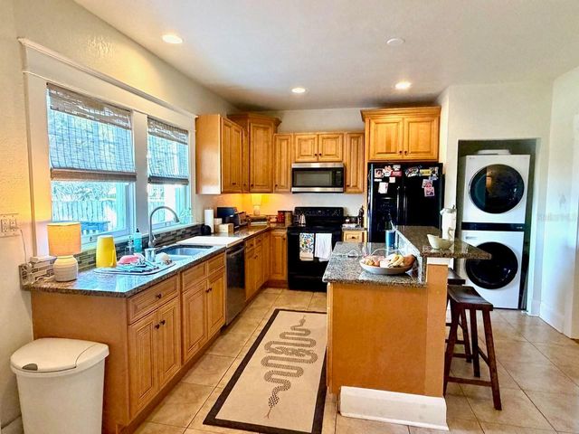 419 W PARK AVENUE, Tampa, FL 33602