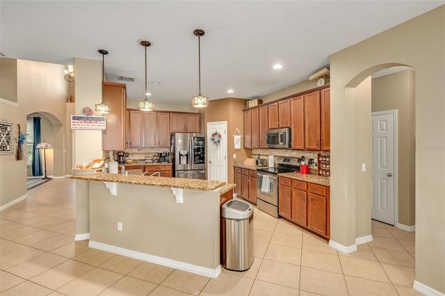 2711 CYPRESS TREE TRAIL, St Cloud, FL 34772