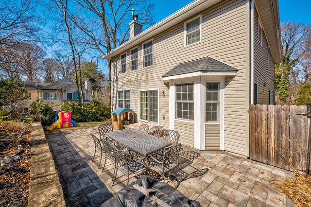 47 14th Street, Locust Valley, NY 11560