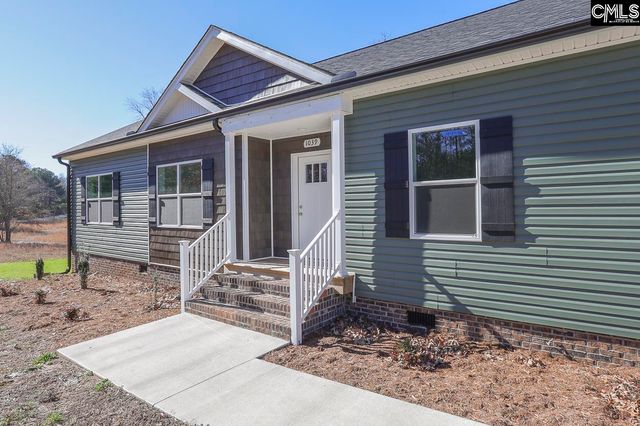 1039 Scurry Church Road, Chappells, SC 29037