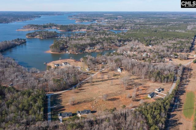 1039 Scurry Church Road, Chappells, SC 29037