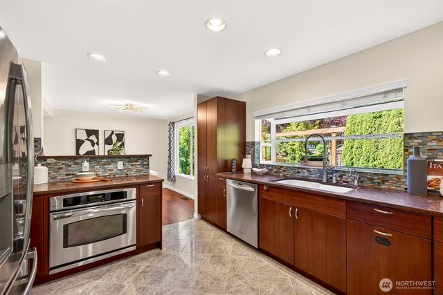 13505 174th Avenue NE, Redmond, WA 98052