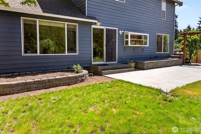 13505 174th Avenue NE, Redmond, WA 98052