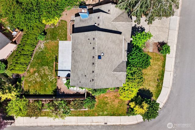13505 174th Avenue NE, Redmond, WA 98052